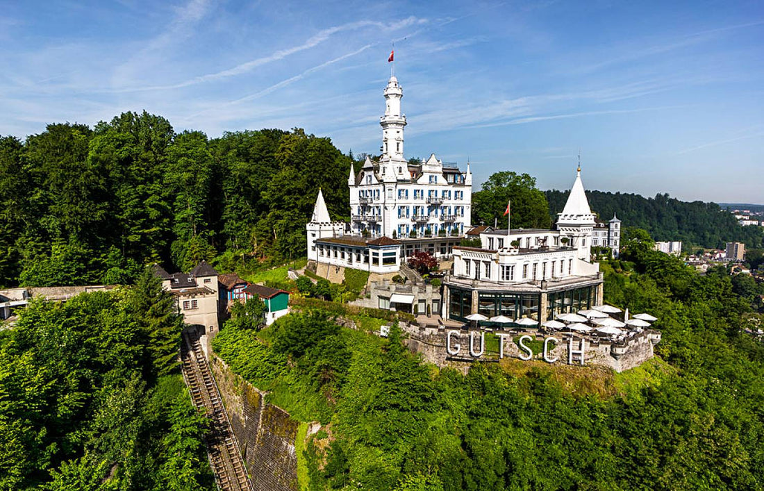 Was steckt hinter dem Hotel Château Gütsch?